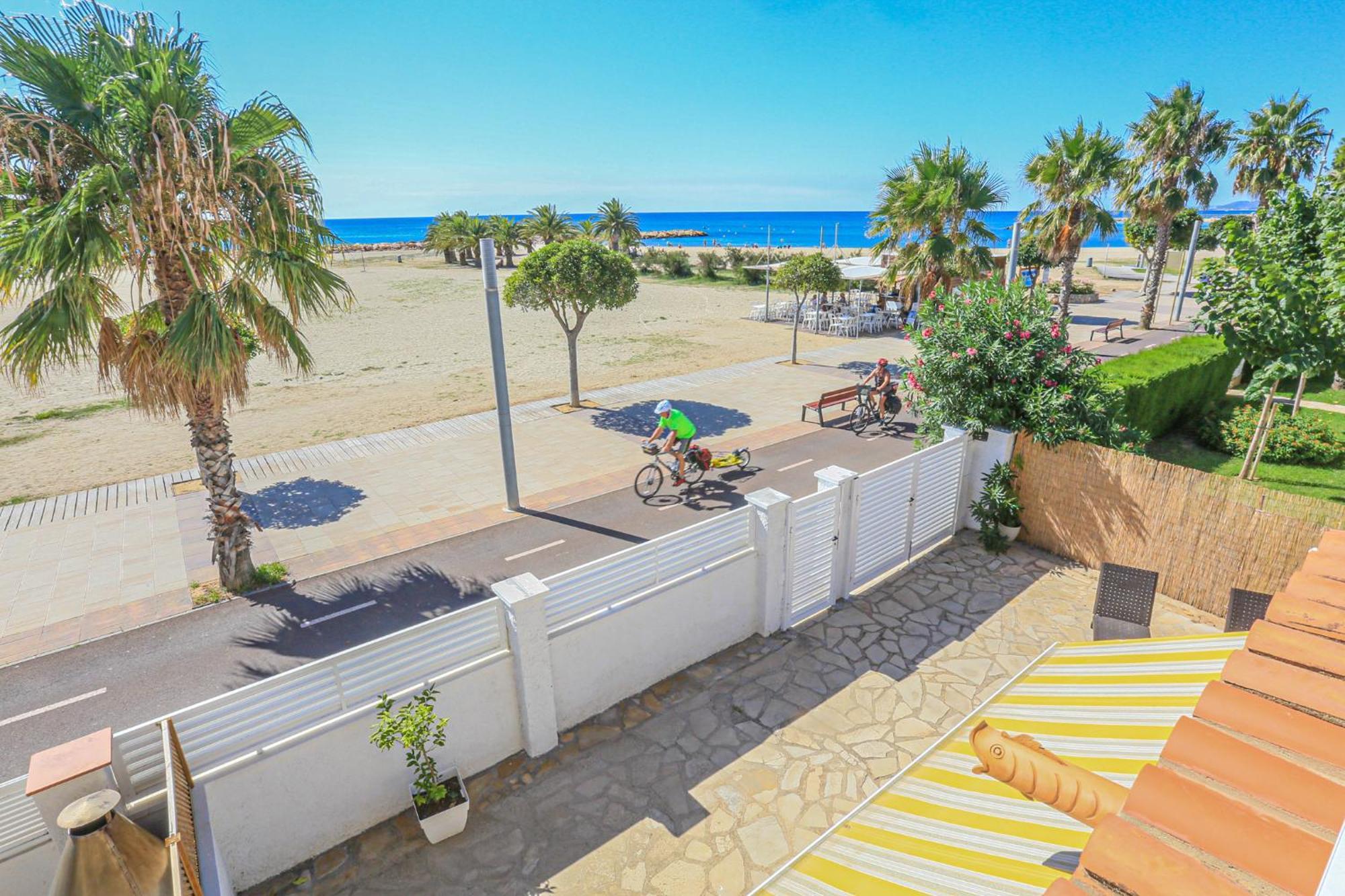 Villa Laura II - Only Families Cambrils Eksteriør bilde
